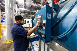 Cooling Plant technician