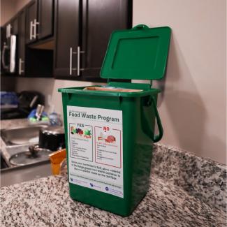 Counter top food waste collection bin.