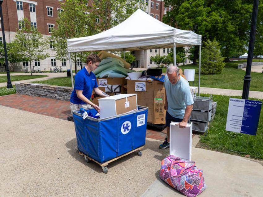 Donating items at move out